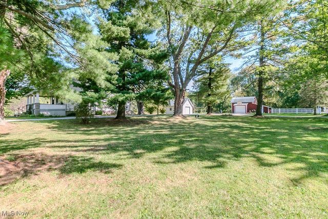 7328 Harmon Road, Conneaut, OH 44030