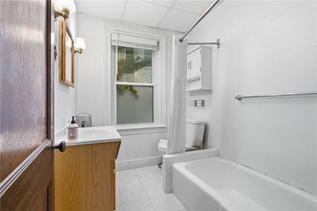 642 Hope Street, Providence, RI 02906