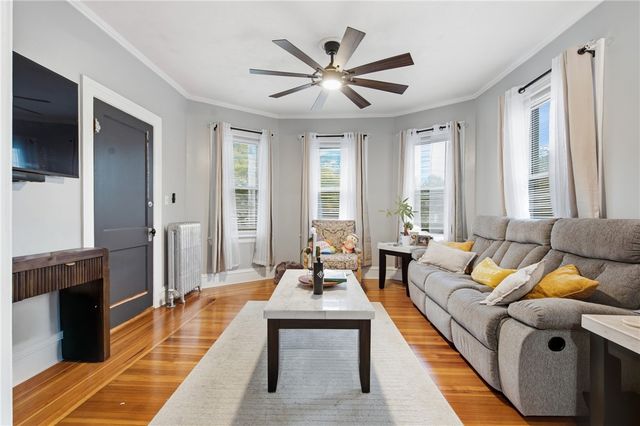 642 Hope Street, Providence, RI 02906