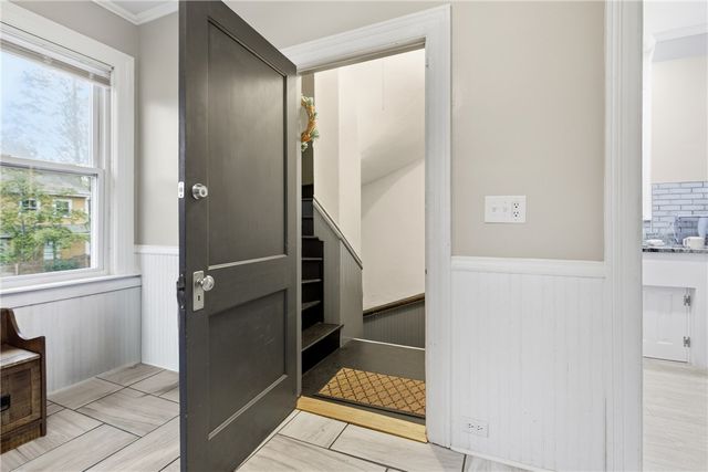 642 Hope Street, Providence, RI 02906