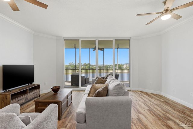 645 Lost Key Dr 303, Pensacola, FL 32507
