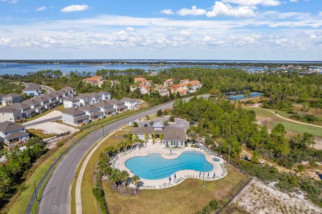 645 Lost Key Dr 303, Pensacola, FL 32507