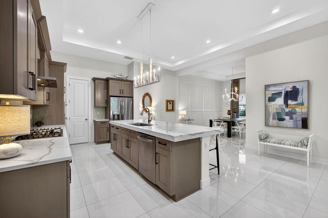 5606 Delacroix Terrace, Palm Beach Gardens, FL 33418