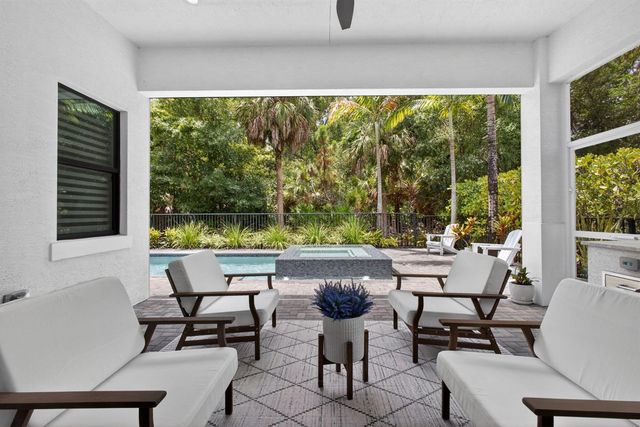 5606 Delacroix Terrace, Palm Beach Gardens, FL 33418