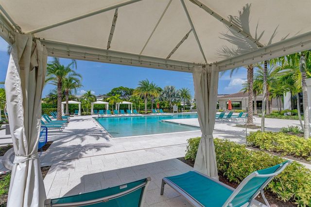 5606 Delacroix Terrace, Palm Beach Gardens, FL 33418