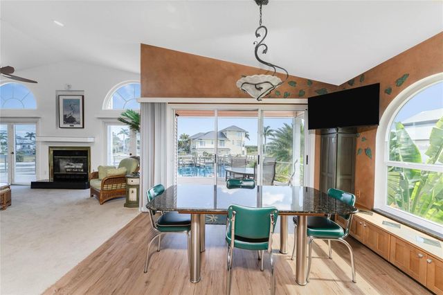 2805 N BEACH ROAD B, Englewood, FL 34223