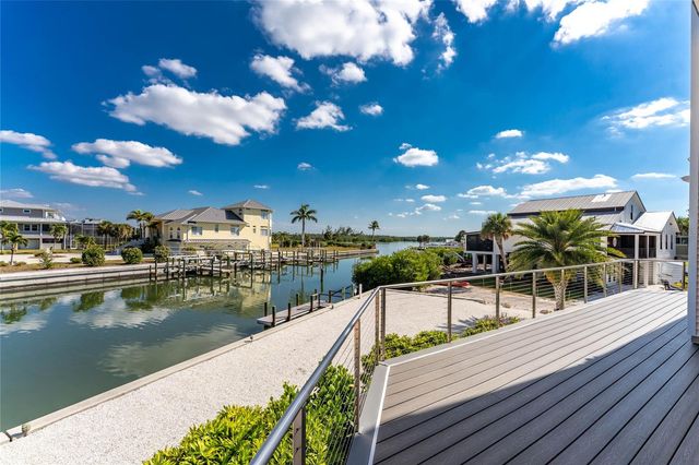 2805 N BEACH ROAD B, Englewood, FL 34223