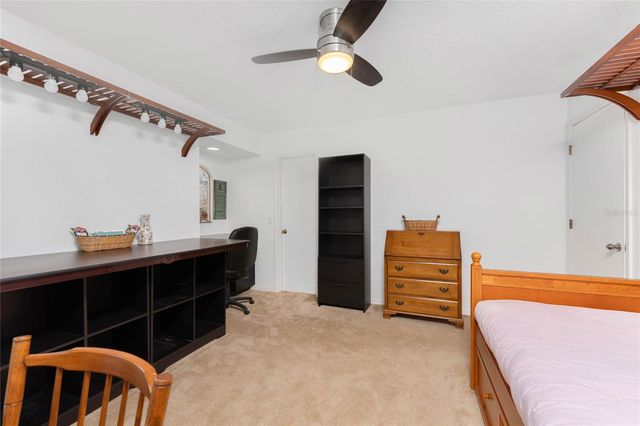 2805 N BEACH ROAD B, Englewood, FL 34223