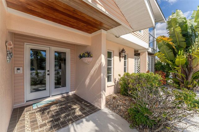 2805 N BEACH ROAD B, Englewood, FL 34223