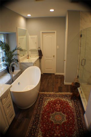 1901 Edgewater Drive, Friendswood, TX 77546