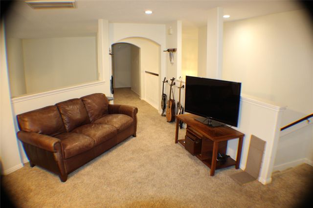 1901 Edgewater Drive, Friendswood, TX 77546