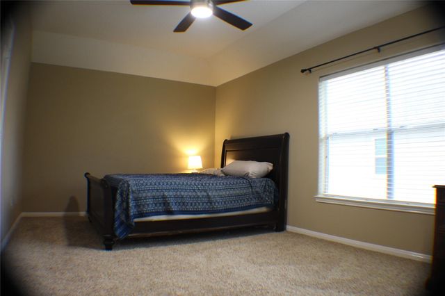 1901 Edgewater Drive, Friendswood, TX 77546