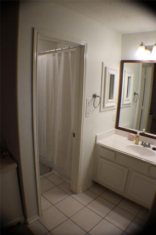1901 Edgewater Drive, Friendswood, TX 77546