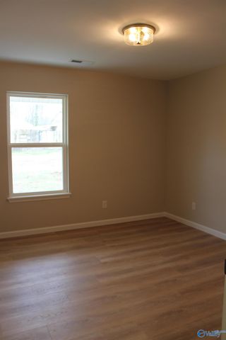 144 Friar Tuck Way, Fyffe, AL 35971