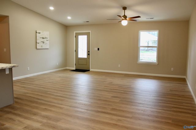 144 Friar Tuck Way, Fyffe, AL 35971