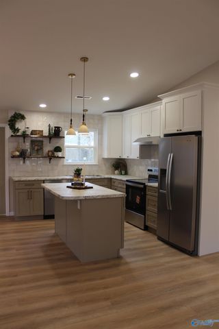 144 Friar Tuck Way, Fyffe, AL 35971