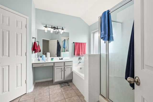 4906 Chase Stone Drive, Bacliff, TX 77518