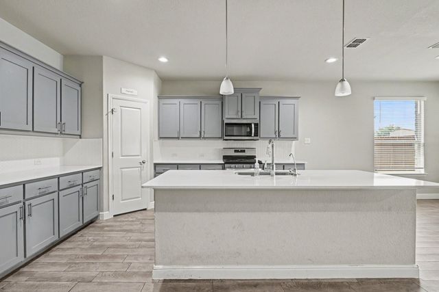 540 Dunmore Drive, Fort Worth, TX 76052