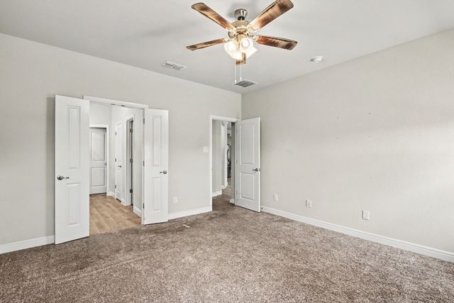540 Dunmore Drive, Fort Worth, TX 76052
