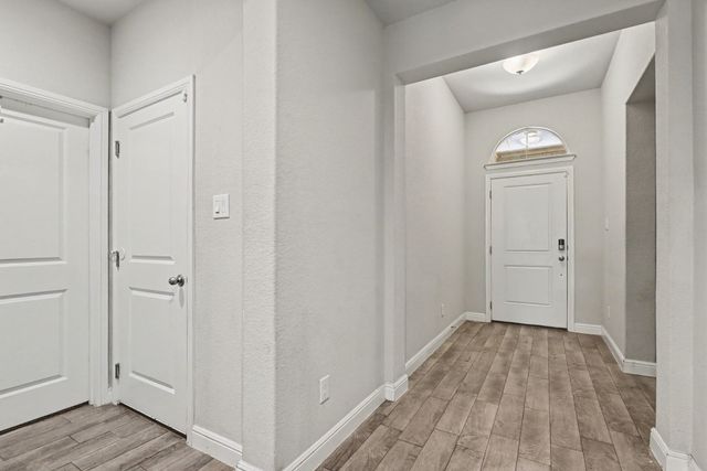 540 Dunmore Drive, Fort Worth, TX 76052