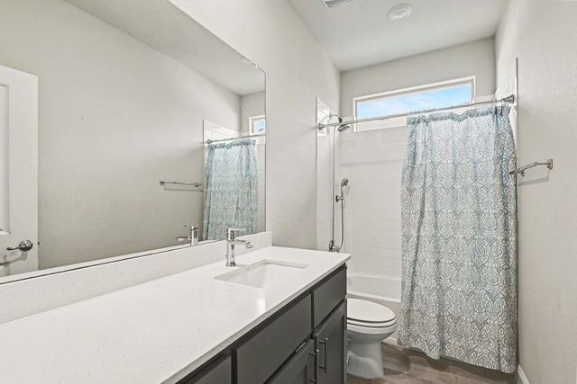 540 Dunmore Drive, Fort Worth, TX 76052