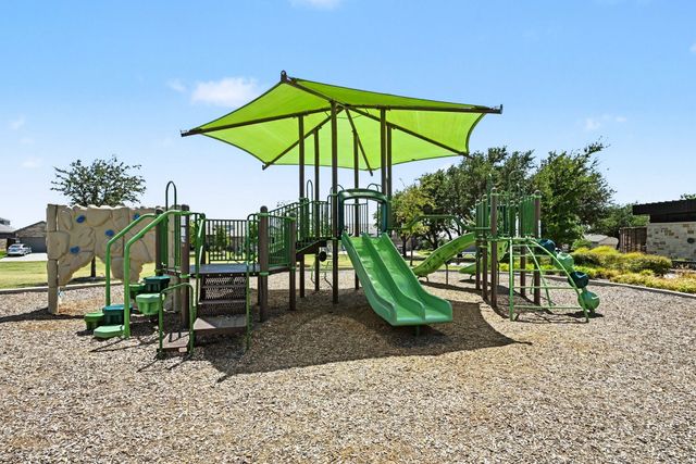 540 Dunmore Drive, Fort Worth, TX 76052
