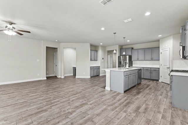 540 Dunmore Drive, Fort Worth, TX 76052