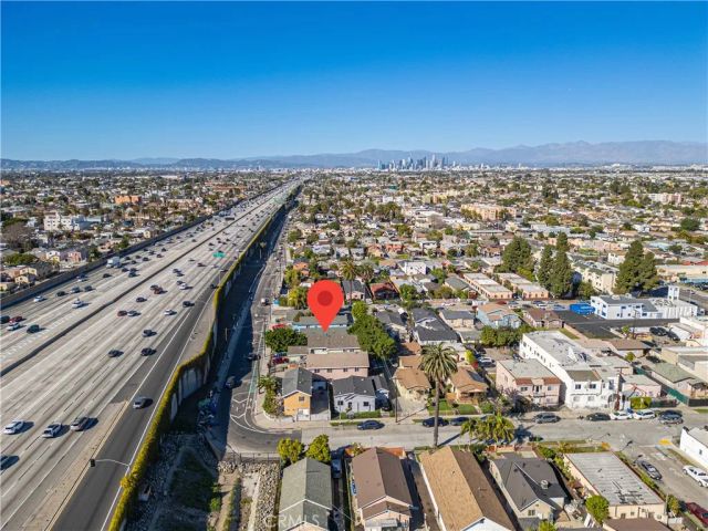 8410 S Grand, Los Angeles, CA 90003