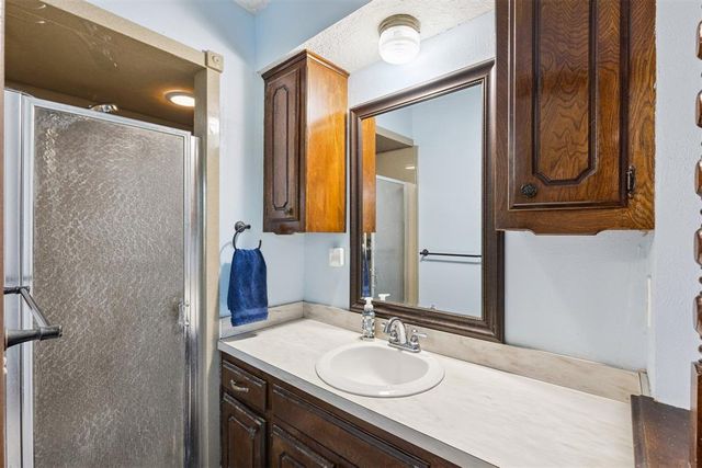 809 Jay Drive, Noble, OK 73068