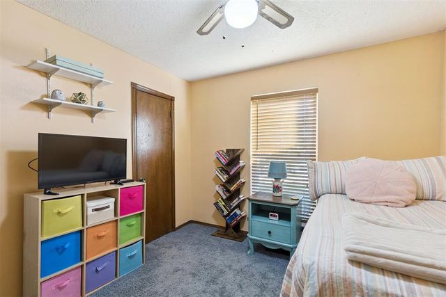 809 Jay Drive, Noble, OK 73068