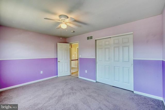 221 LONGVIEW DR, Reading, PA 19608