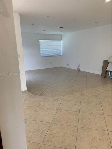 21260 NE 23rd Avenue no, Miami, FL 33180