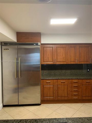21260 NE 23rd Avenue no, Miami, FL 33180