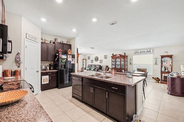 14907 IMPERIAL PURPLE LANE, Wimauma, FL 33598