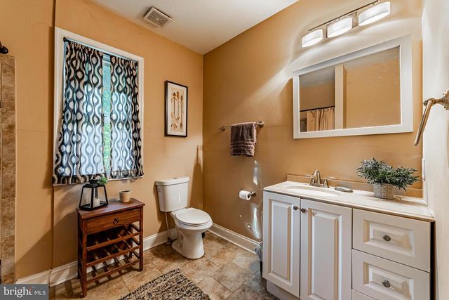 2600 QUEEN ANNE RD, Baltimore, MD 21216