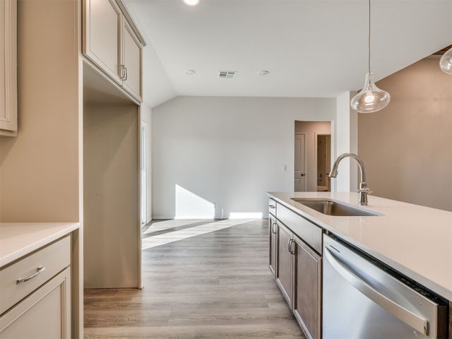 13538 N 60th East Place, Collinsville, OK 74021