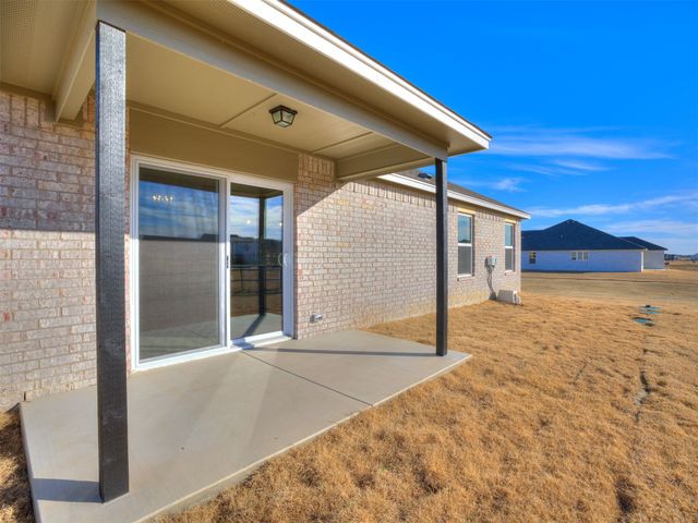 13538 N 60th East Place, Collinsville, OK 74021