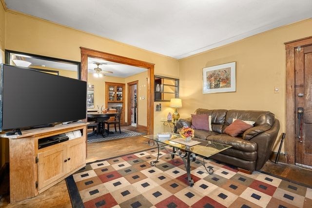 129-131 Pine St., Quincy, MA 02170