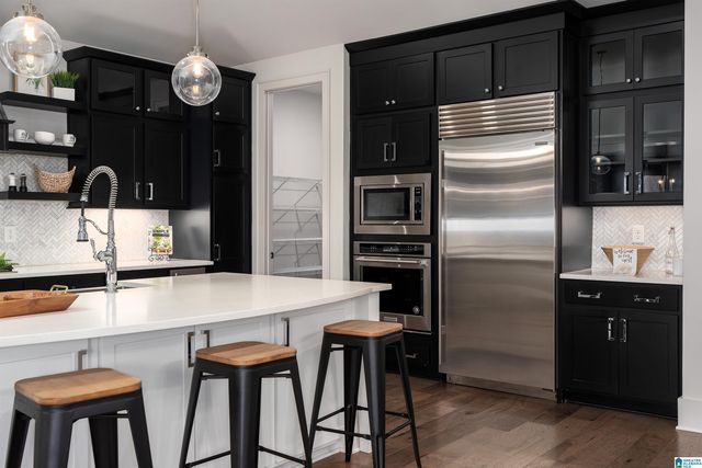 2744 BLACKRIDGE LANE, Hoover, AL 35244