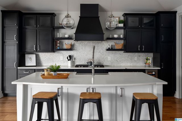 2744 BLACKRIDGE LANE, Hoover, AL 35244