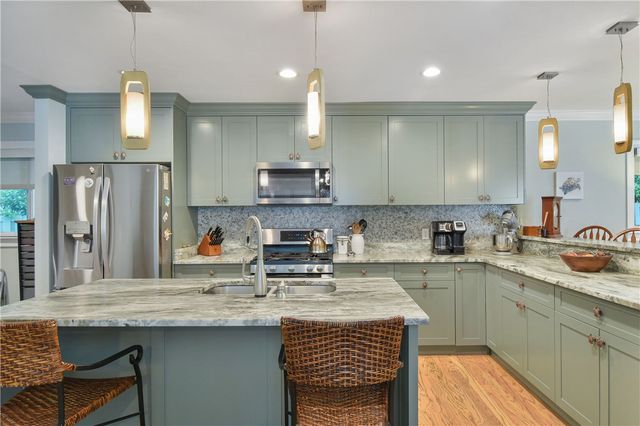 101 Druid Oaks Lane, St Simons Island, GA 31522