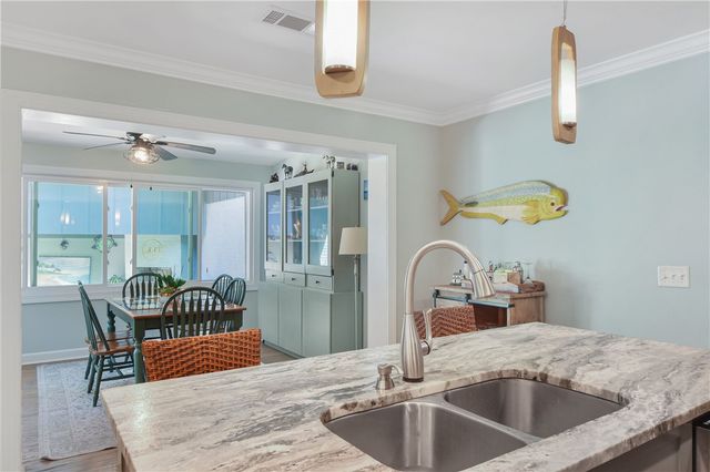 101 Druid Oaks Lane, St Simons Island, GA 31522