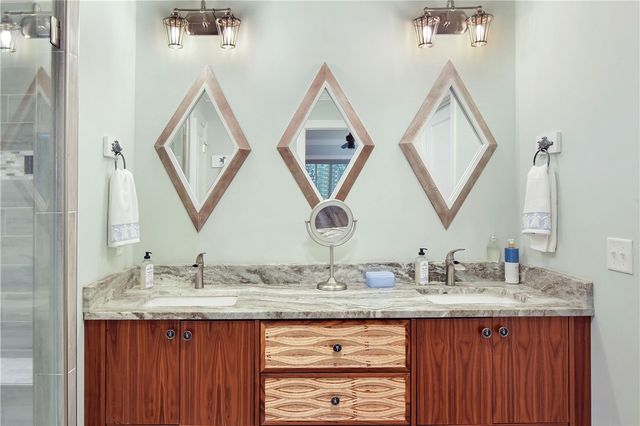 101 Druid Oaks Lane, St Simons Island, GA 31522