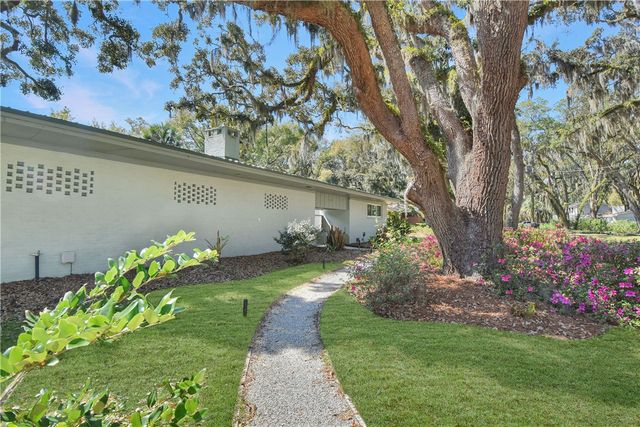 101 Druid Oaks Lane, St Simons Island, GA 31522