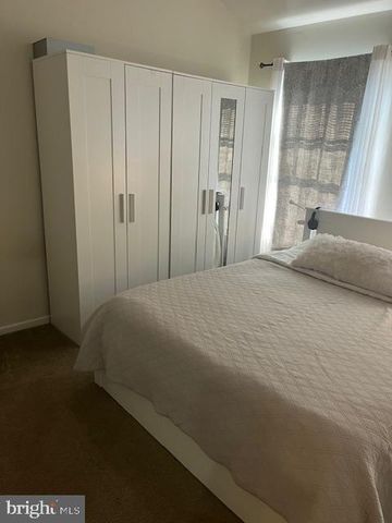 305 HARBOUR BLVD, Cinnaminson, NJ 08077