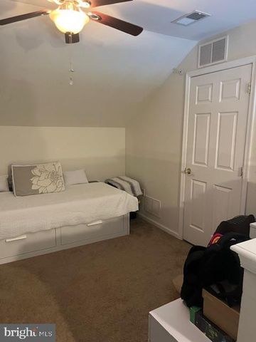 305 HARBOUR BLVD, Cinnaminson, NJ 08077