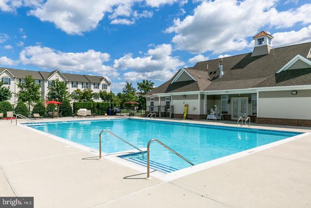 305 HARBOUR BLVD, Cinnaminson, NJ 08077