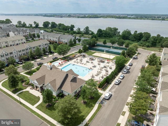 305 HARBOUR BLVD, Cinnaminson, NJ 08077