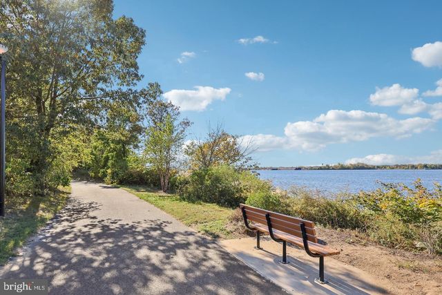 305 HARBOUR BLVD, Cinnaminson, NJ 08077