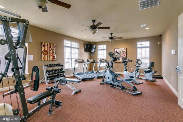 305 HARBOUR BLVD, Cinnaminson, NJ 08077